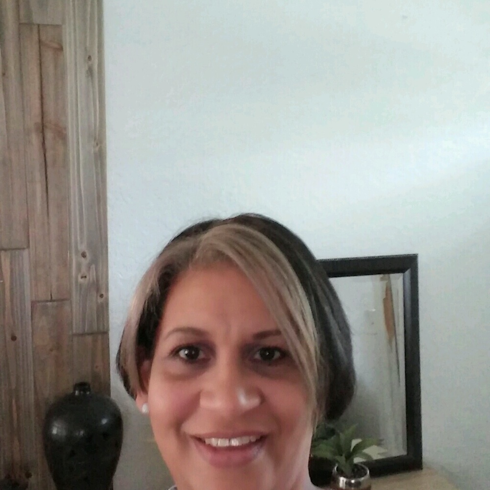 Meet your Posher, Sonia